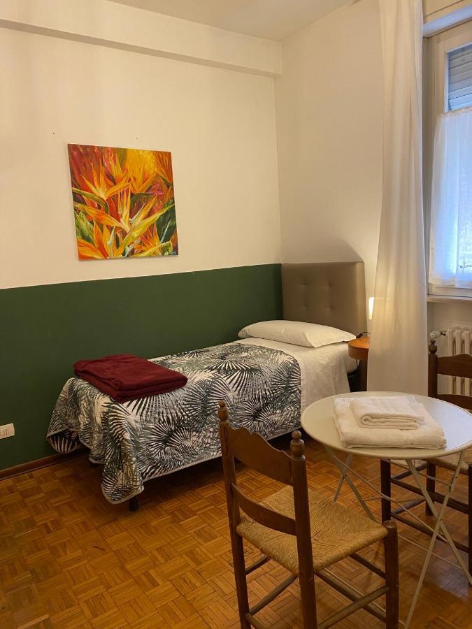 Affittacamere Room Ospedale Maggiore パルマ エクステリア 写真