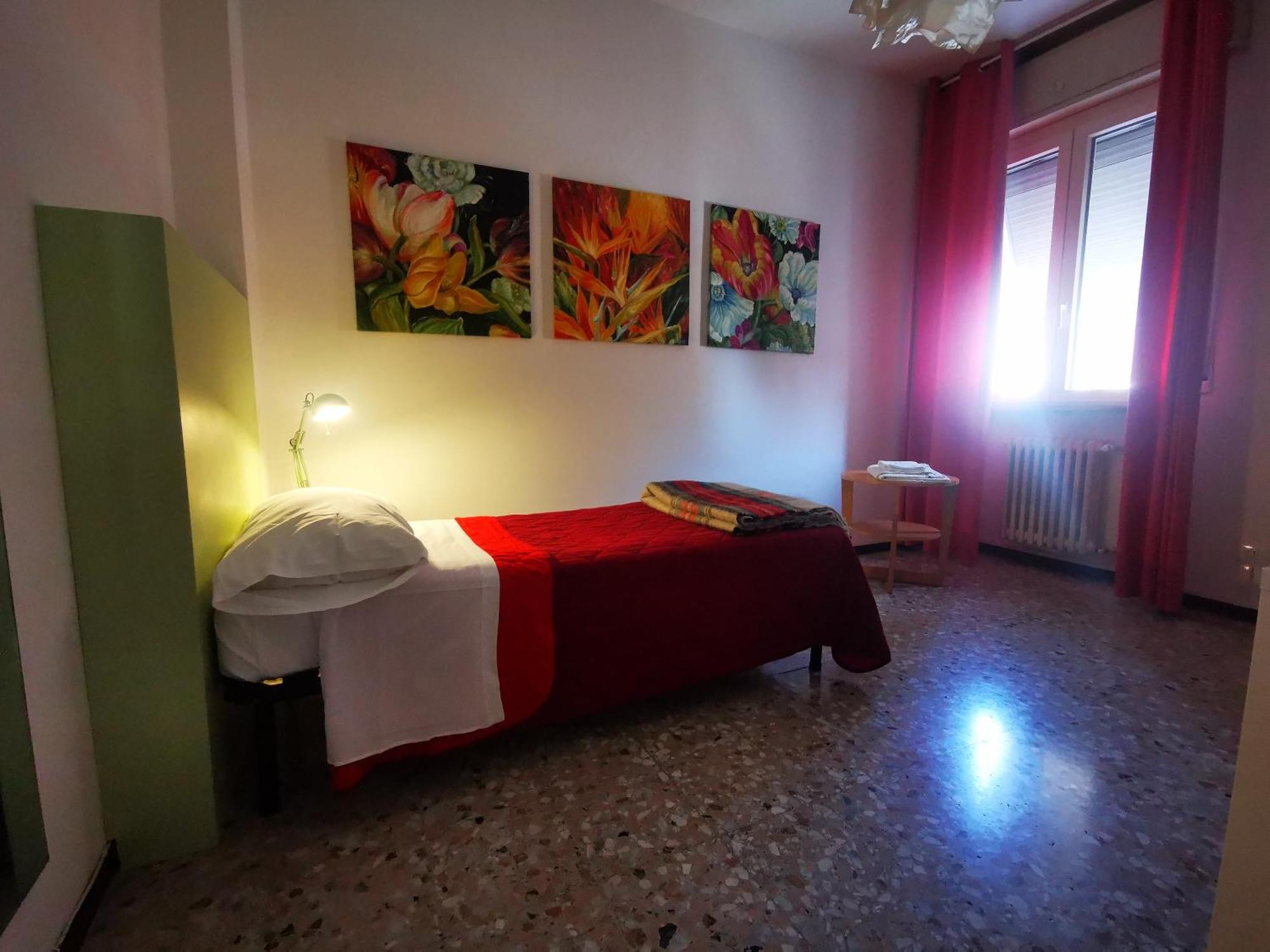 Affittacamere Room Ospedale Maggiore パルマ エクステリア 写真